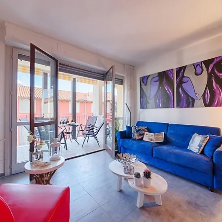 Modern Airconditioned 2-bedroom Lake Escape Apartment
